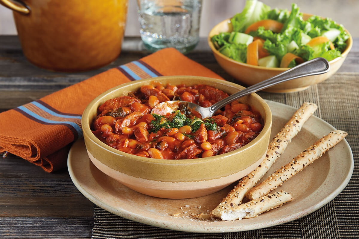 Slow Cooker White Beans with Sausage and Kale Contadina®